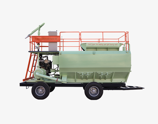 帶拖車的水力播種機